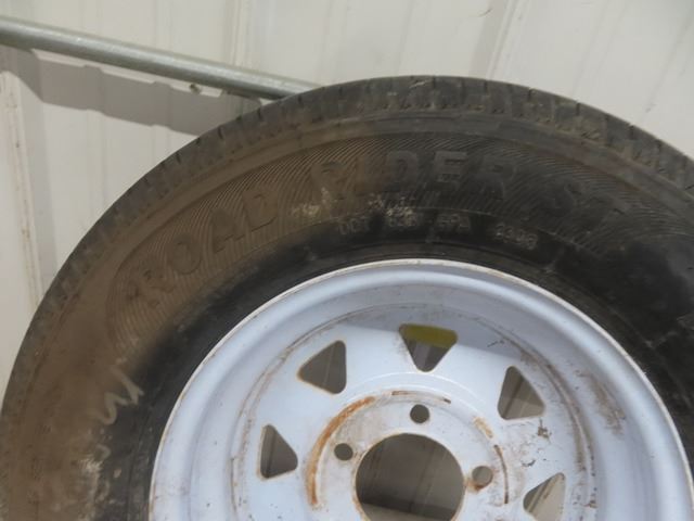 ST 175- 80 R13 Trailer Tire - Road Rider St