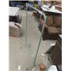 Image 2 : Coat/Clothing Rack 29" x 53"