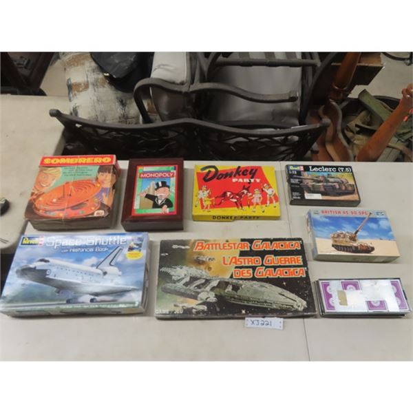 Vintage Game + Model Kit Lot ; Tanks + Space Shuttle + Games ...
