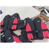 Image 2 : 5 Fluid Life Jackets - Good Condition Sz LG + XL