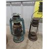 Image 2 : 4 Barn  Lanterns