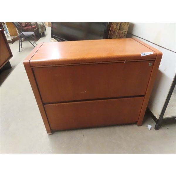 Oak 2 Drawer Filing Cabinet 19" x 30" x 37"