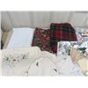 Image 2 : Large Box of Table Cloths, Napkins, Doilies