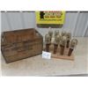 Image 1 : Creamery Crate & Insulator Display