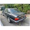 Image 2 : *TOW* *PARTS ONLY* 1991 MERCEDES 300E 4MATIC, 4DR SEDAN, GREY, VIN # WDBED30D1MB458962