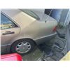 Image 2 : *TOW* *PARTS ONLY*  1992 MERCEDES 400 SE, 4DR SEDAN, GOLD, VIN # WDBGA42E7NA084846