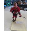 Image 2 : Bobby Hull Autographed Statue #1429 Gartlan