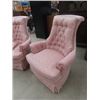 Image 2 : 2 Living Room Upholstered Button Back Chairs