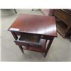Image 2 : Small Stand with Drawer 13" x 18" x 24"