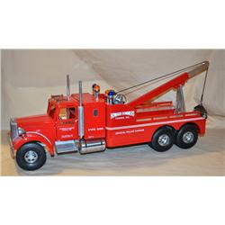 Custom Fred Thompson S-M Mack Howard Sommers Towing Wrecker Truck