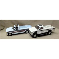 (2) Pickups--JI Case & CaseIH