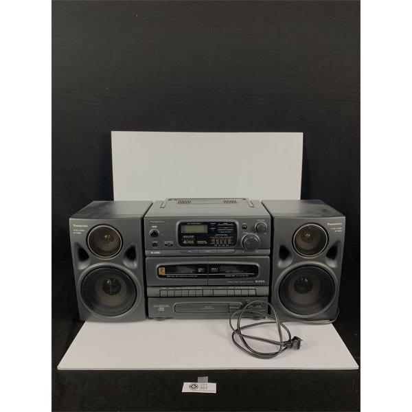 Nice Panasonic Portable Stereo CD, Tape Deck 