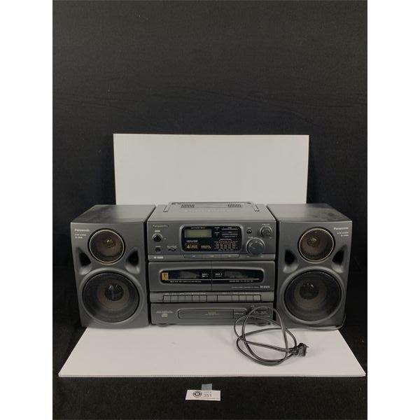 Nice Panasonic Portable Stereo CD, Tape Deck 