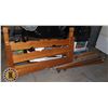 Image 1 : WOOD HEADBOARD/ FOOTBOARD + RAILS
