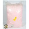 Image 1 : WOMANS PINK HOODIE BLANKET