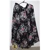 Image 1 : NEW FLORAL A-LINE SKIRT (NO TAGS)