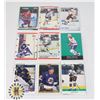 Image 2 : PAGE OF ASSORTED HOCKEY CARDS
