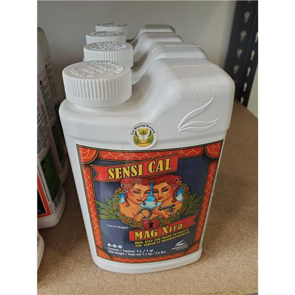 Sensi Cal Mag Xrta 4-0-0 fertilizer nutrient , 4 x 1L