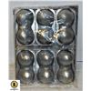 Image 1 : BOOBIE CUPCAKES PANS