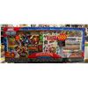 Image 1 : MARVEL SUPERHEROES 1000 PIECE ART/ACTIVITY SET NEW