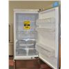 Image 3 : RETAIL $2950 NEW BOSCH SS BOTTOM FREEZER FRIDGE