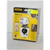 Image 1 : STANLEY SAFETY SOCKET BREAKAWAY WALL ADAPTOR