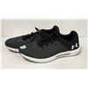 FLOOR DISPLAY PAIR OF MENS SIZE 12 UNDER ARMOUR