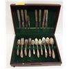 Image 1 : ST. STEEL FLATWARE SET; CHERRY WOOD FINISH/ GREEN
