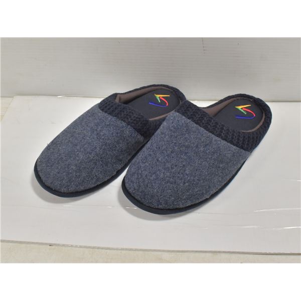 NEW MENS HAND-KNIT COZY HOUSE SLIPPERS, NAVY BLUE