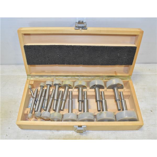 VINTAGE HOLE SAW KIT