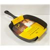 Image 1 : NEW PRE SEASONED 10" CAST IRON GRILL PAN