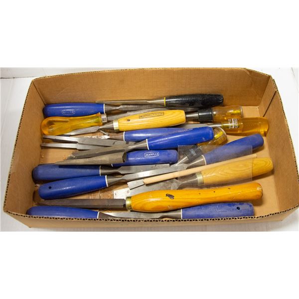 BOX OF ASSORTED CHISELS