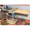Image 1 : DELTA 10" CONTRACTOR'S CABINET SAW