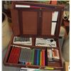 Image 1 : ARTIST SET INCLUDES EASEL, PENCIL CRAYONS, PASTELS