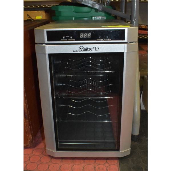 DANBY MAÎTRE D WINE COOLER