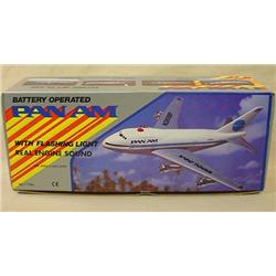 PAN AM BATTERY OPERATED TOY IN ORIGINAL BOX - Flas