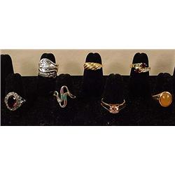 LOT OF 7 VINTAGE LADIES RINGS - Incl. Sterling Sil
