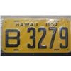 Image 1 : Hawaii 1950 Yellow License Plate B3279, 13"x6.5"