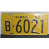 Image 1 : Hawaii 1952 Yellow License Plate B-6021, 13"x6.5"