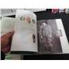 Image 13 : Wizard of Oz Memorabilia: Certified Art Print, 3D Glasses, Books, Figures, Blu-Ray, etc