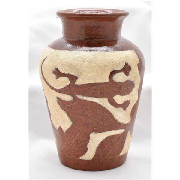 Indonesian Lizard Pottery Vase