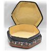 Image 2 : Vintage Russian Lacquer Lidded Trinket Box DW 209