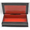 Image 2 : Vintage Russian Lacquer Lidded Trinket Box DW 210