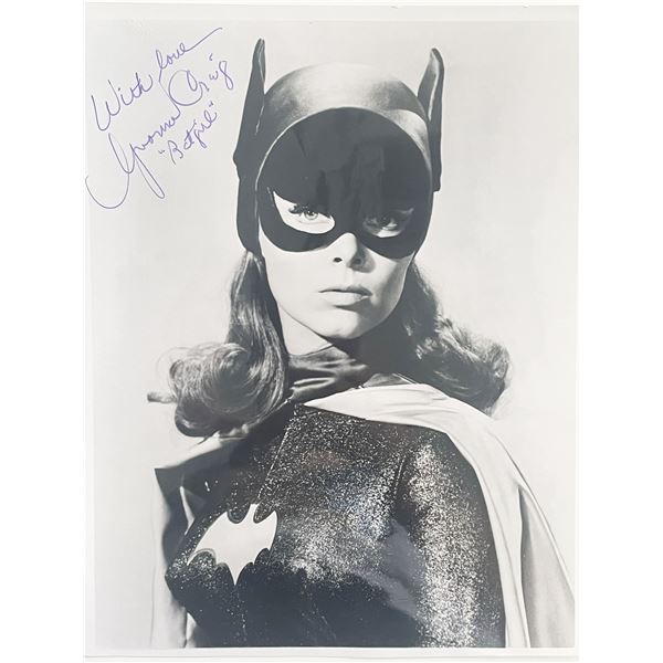 Batgirl Yvonne Craig signed photo