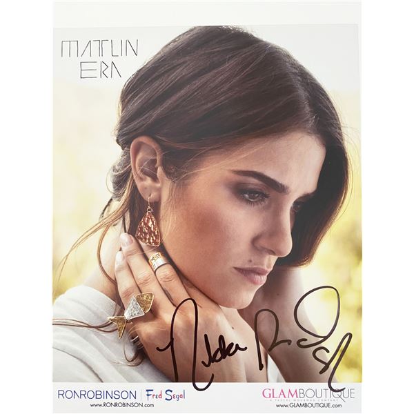 The Twilight Saga Nikki Reed signed fashion photo