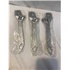 Image 1 : 10" adjustable wrenches