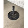 Image 1 : Umbrella stand