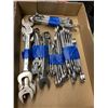 Image 1 : Assorted wrenches