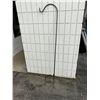 Image 1 : Plant hanger