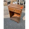 Image 1 : Nightstand